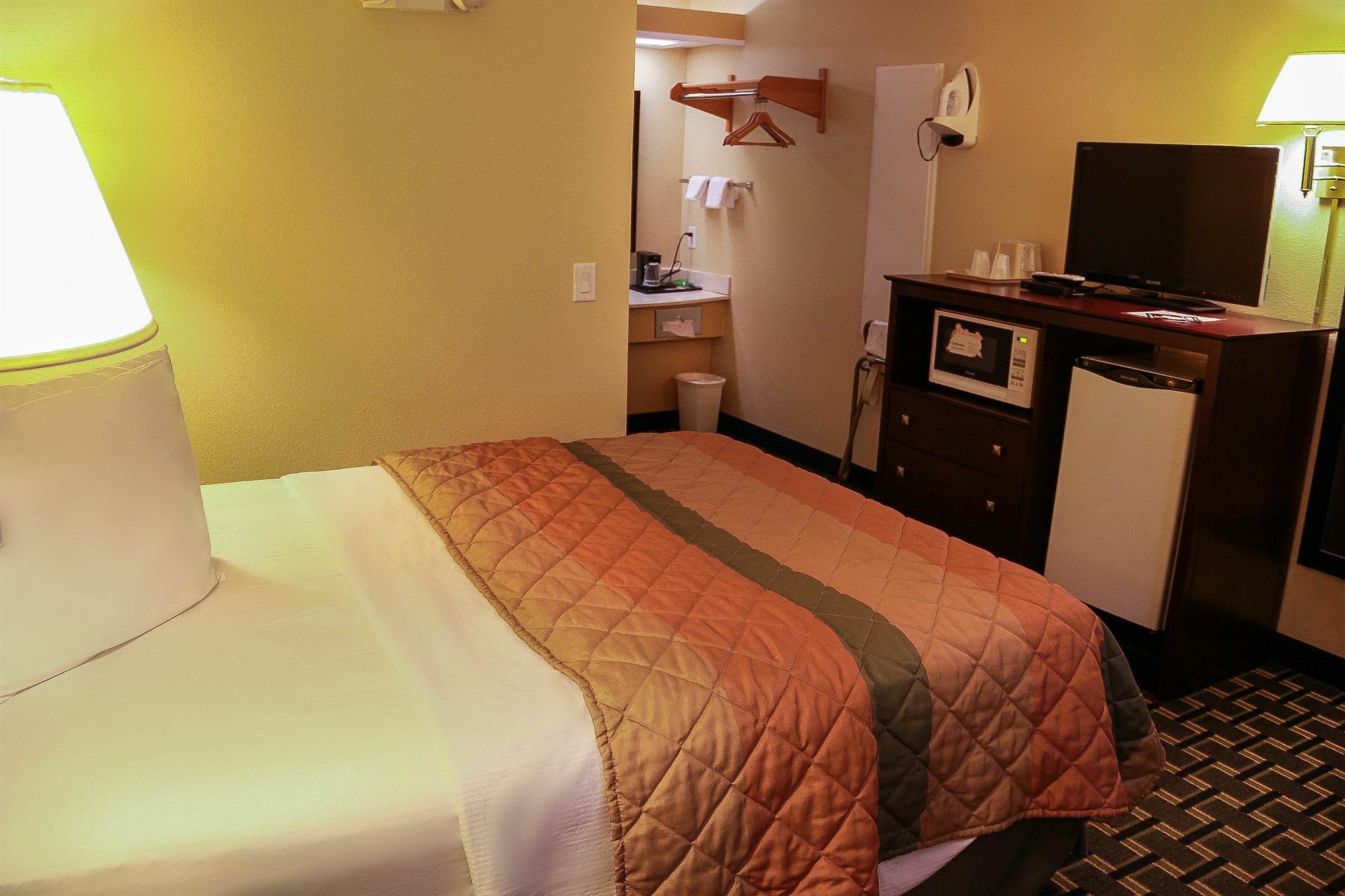 Relax Inn And Suites Kuttawa エクステリア 写真
